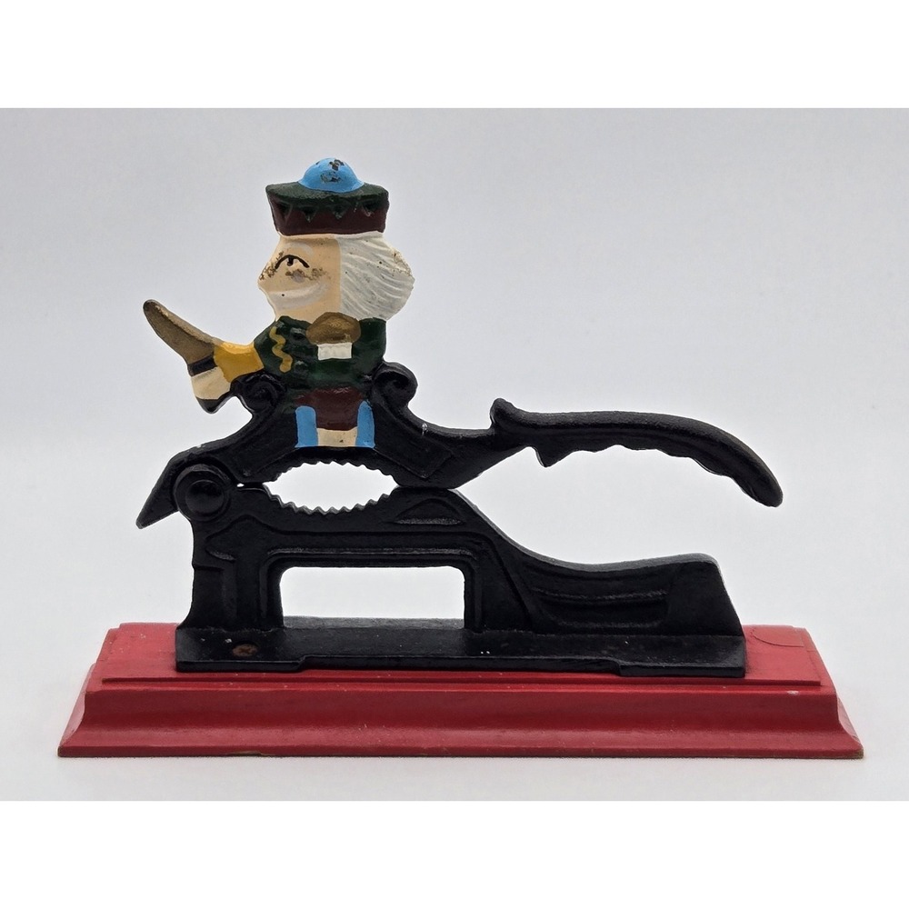 Vintage Figural Cast Iron Nutcracker Lever Press Folk Art Old School Collectible